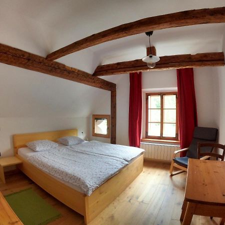 Juvanova Hous - Rooms Luče Екстериор снимка